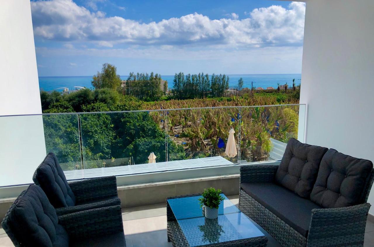 Sophia'S Seaview Luxury Villas Paphos ภายนอก รูปภาพ
