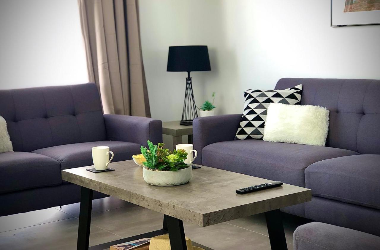 Sophia'S Seaview Luxury Villas Paphos ภายนอก รูปภาพ