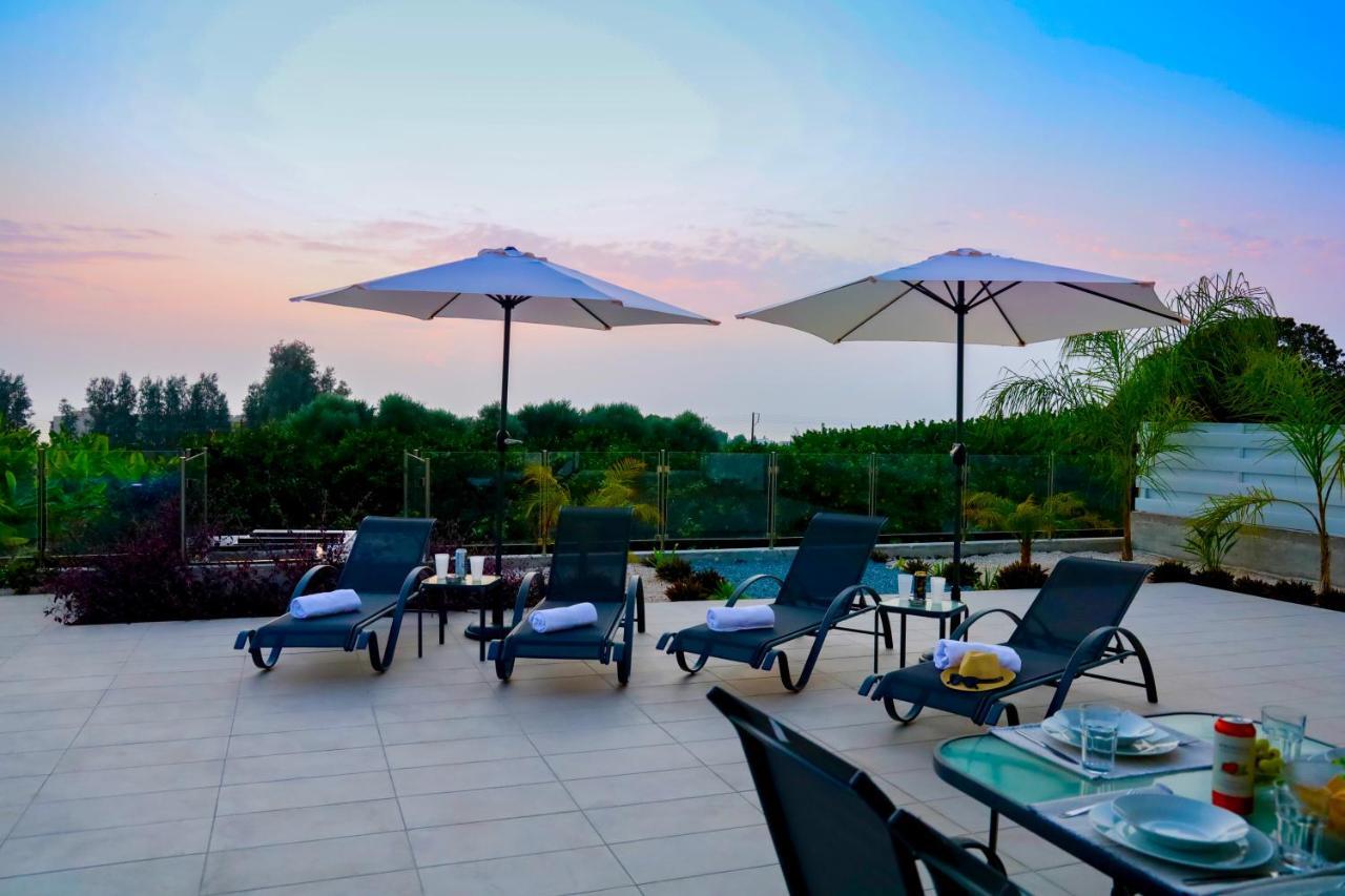 Sophia'S Seaview Luxury Villas Paphos ภายนอก รูปภาพ